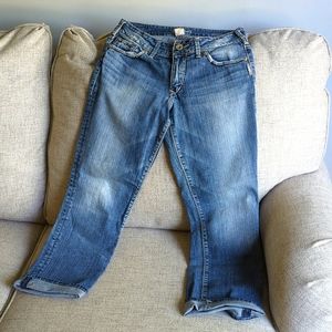 Women's Silver Suki Capri. Size 28.